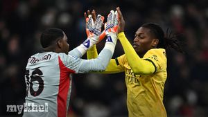 AC Milan Draw With Como As Allegri’s Red Card Stalls Title Hopes