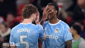 Coventry City Clinches 2-1 Comeback To Lead Championship Five Points Clear
