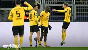 Dortmund Secure 2-0 Win Over Atalanta To Kickstart Champions League Play-off
