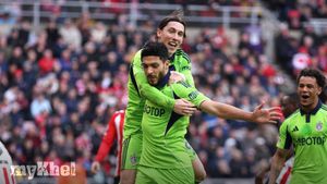 Fulham Secure A 3-1 Victory Over Sunderland As Raul Jimenez Nets Twice And Iwobi Shines