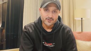 'Stop Saying Nonsense, Get Lost': Harbhajan Singh lambasts Ex-Pakistan player ahead of IND vs PAK match
