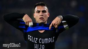 Inter Beat Cremonese 2-0 To Extend Serie A Lead As Martinez And Zielinski Score