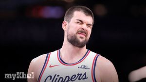Ivica Zubac Won’t Be Rushed Into Pacers Debut, Carlisle Says