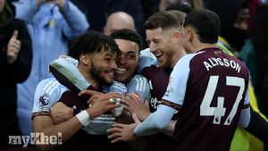 James Milner Equals Premier League Appearance Record As Aston Villa Beat Brighton