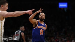 Knicks Beat Cold-Shooting Celtics To Tie Atlantic Division Lead