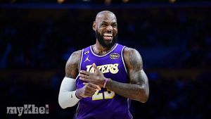 LeBron James, 41, Becomes Oldest Player To Log A Triple-Double As Lakers Defeat Mavericks