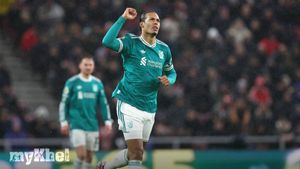Liverpool Win At Stadium Of Light As Van Dijk Header Secures Three Points