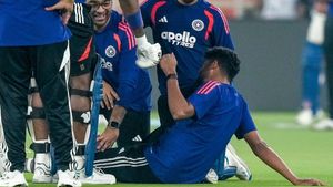 Mohammed Siraj Injury Update: Hardik Pandya Strike Leaves Pacer Hurt Ahead of India vs South Africa T20 Clash
