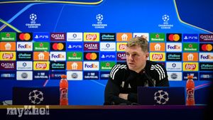 Newcastle CL Clash With Qarabag Could Write History, Howe Says