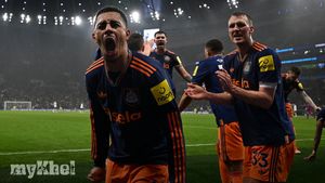 Newcastle United Secure 2-1 Win Over Tottenham With Ramsey Winner