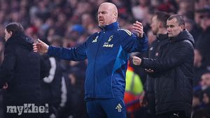 Nottingham Forest Defending Under Scrutiny After Leeds United Defeat