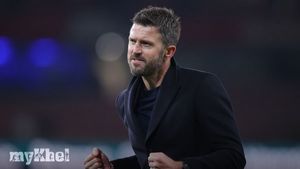Carrick Wins League Manager Month