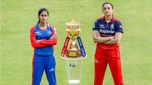 RCB vs DC Live Streaming WPL Final: Where to Watch Royal Challengers Bengaluru vs Delhi Capitals Match on TV and Online?
