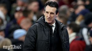 Tammy Abraham And Ollie Watkins Link Up As Unai Emery Backs Villa Attack For A European Push