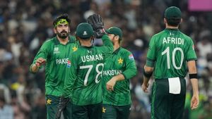 Is Usman Tariq's Bowling Action Legal? Chucking Debate Clouds T20 World Cup Debut