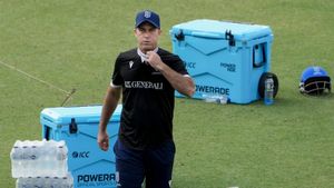 Italy captain Wayne Madsen dislocates shoulder in historic T20 World Cup opener