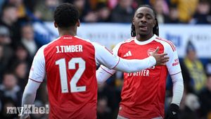Arsenal Eyeing All Silverware As Eze Leads FA Cup Run After Mansfield Win