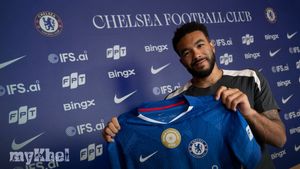 Reece James Signs A New Six-year Chelsea Contract Through 2032