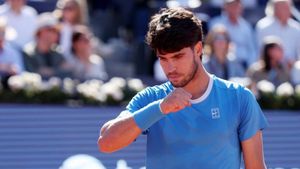 Carlos Alcaraz Pulls Out of Madrid Open, French Open Doubt Grows