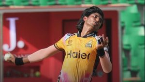 149.1 km/h Thunderbolt: Teen Pacer Ali Raza Scripts PSL Hat-Trick History