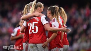 Arsenal Women Match Leicester City 7-0 As They Strengthen WSL Title Push
