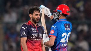 IPL 2026: Axar Patel Urges DC to ‘Move On' After Batting Collapse in 9-Wicket Loss to RCB