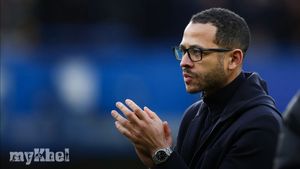 Chelsea Facing Manchester United As Rosenior Seeks Crucial Win To Ease Pressure