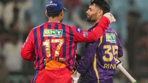 Who won yesterday's IPL 2026 matches? CSK vs GT & LSG vs KKR Match Results, Top Players, Match Summary & Awards