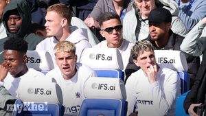 Enzo Fernandez Absence May Have Cost Chelsea In 3-0 Loss To Manchester City, Rosenior Says