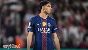 Hakimi Ruled Out Of Champions League Semi-Final Second Leg With Injury