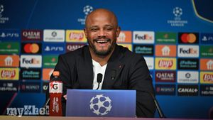 Kompany Confident In Bayern Staff As Touchline Suspension Looms Over PSG Clash