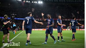 Paris Saint-Germain Take Early Control With 2-0 Win Over Liverpool In Champions League Quarter-final