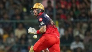 Will RCB Drop Phil Salt vs MI? Form Concerns Spark Selection Debate Ahead of Wankhede Clash