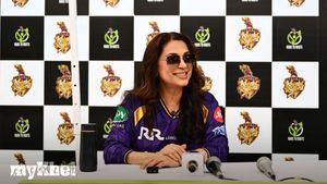 IPL 2026: KKR Co-Owner Juhi Chawla Mehta Commits to Planting 10 Trees Per Run Under ‘Runs to Roots’ Initiative