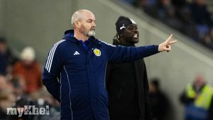 Scotland Boss Clarke Maintains World Cup Focus After Back-to-Back Friendly Defeats