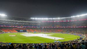 RCB vs GT IPL 2026 Final: What Happens if Rain Washes It Out in Ahmedabad? Is There a Reserve Day?