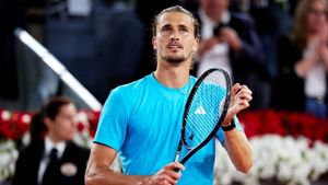 Alexander Zverev maintains ATP Masters 1000 semi-final run in Madrid Open