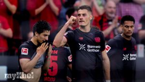 Bayer Leverkusen 4-1 RB Leipzig: Patrik Schick Hat-Trick Keeps Top-Four Drive On Track