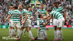 Celtic Comeback Beats Rangers 3-1 To Narrow Hearts Title Gap