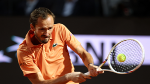 Medvedev marches into Italian Open quarters after victory over Tirante