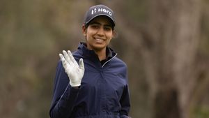 Diksha Dagar Fires 4-under 67 To Stay In Contention At Jabra Ladies Open