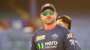 IPL 2026: ‘You Can't Win Competitions If You're That Inconsistent' - Ian Bell Admits Delhi Capitals Must Improve Batting Stability