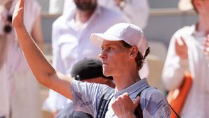 Not the Heat, Jannik Sinner Reveals Real Reason Behind Shock French Open Exit