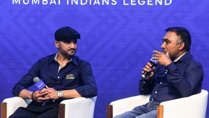 IPL 2026: Mumbai Indians Coach Mahela Jayawardene Details Reasons Behind Disappointing Season