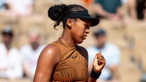French Open: Osaka equals best Roland-Garros run by downing Vekic