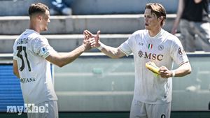 Napoli Seal Top-four Finish With Routine 3-0 Win Over Pisa