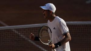 Fact Check: Did Rafael Jodar Push a Ball Girl at the French Open? Viral Video Explained