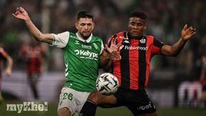 Saint-Etienne And Nice Draw 0-0 In Ligue 1 Relegation Playoff First Leg To Leave Second Leg Finely Poised