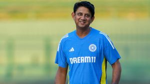 “We Are Not Overthinking…”: Sairaj Bahutule On PBKS Selection Calls & Missed Chances Against DC Amid Playoff Push