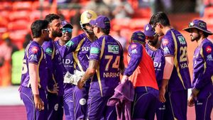 KKR Playoff Qualification Scenario: How Can Kolkata Knight Riders Qualify for IPL 2026 Knockouts after beating SRH?